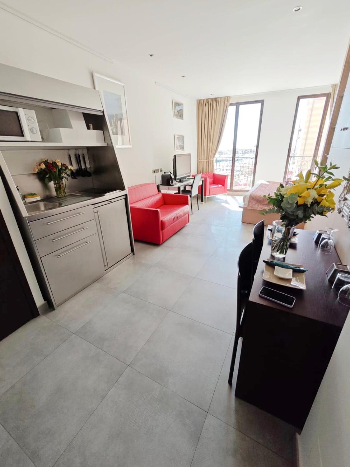 Mirabeau - Chambre Meublée Cassis Exterior foto